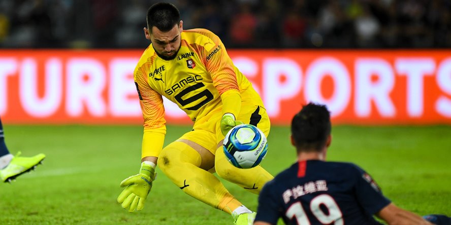 Augsburgs neuer Keeper Tomas Koubek im Comunio-Check: Endlich Konstanz zwischen den Pfosten